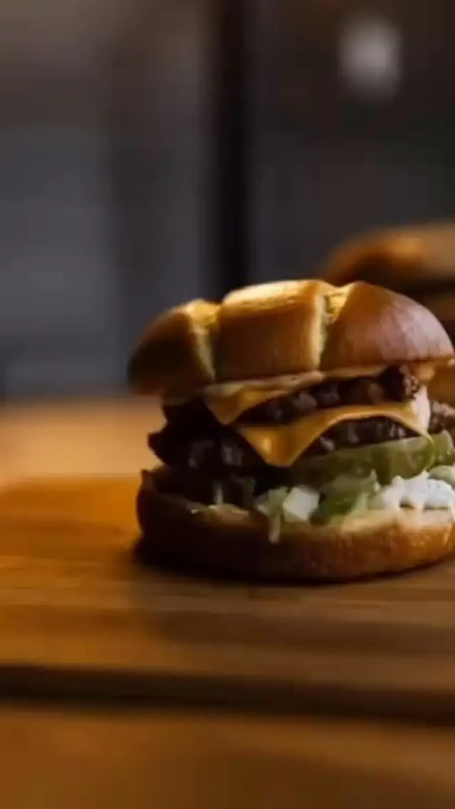 Warning: This reel contains dangerously melty cheese, double-stacked patties,…